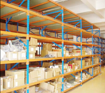 Medium-Duty Shelving with 300 to 500kg Level Loading Capacity