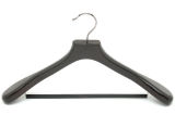 High Quality Luxury Wooden Suit Hanger with Grip Wood Bar, Hangers for Jeans