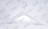 Hot Selling Canvas Padded Suits Hangers (YLFBCV011W-1) for Supermarket